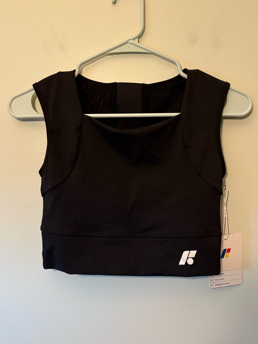 FORME Power Bra in Black, Size Medium Women’s NWT